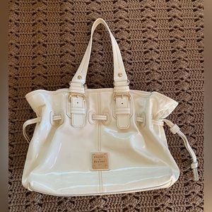 DOONEY & BOURKE cream purse